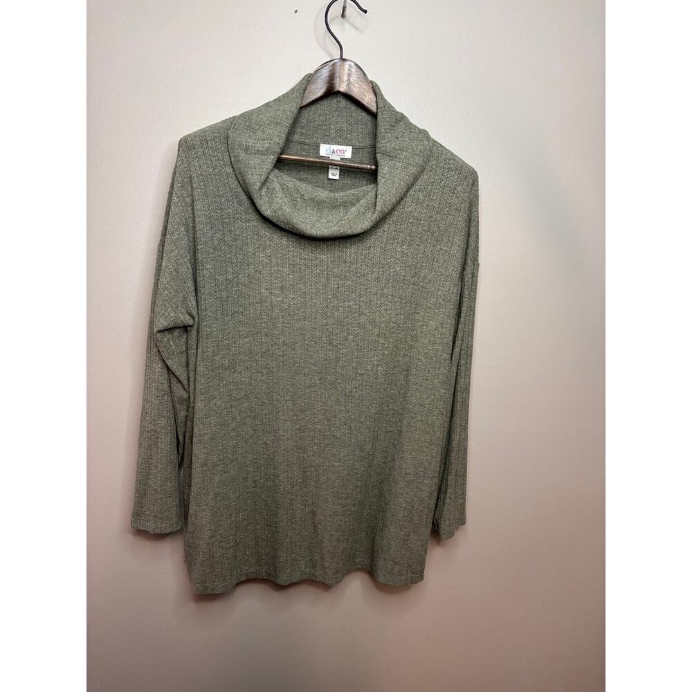 D&Co Denim & Company Sage green cowl neck tunic Size L